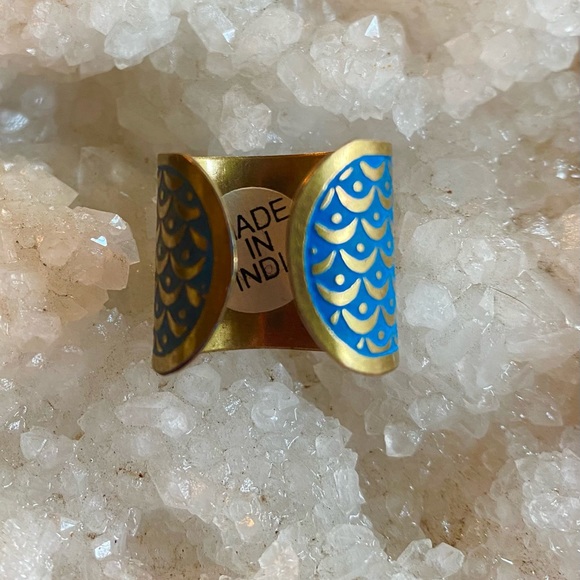 Beautiful Brass Ring from India - Picture 3 of 5